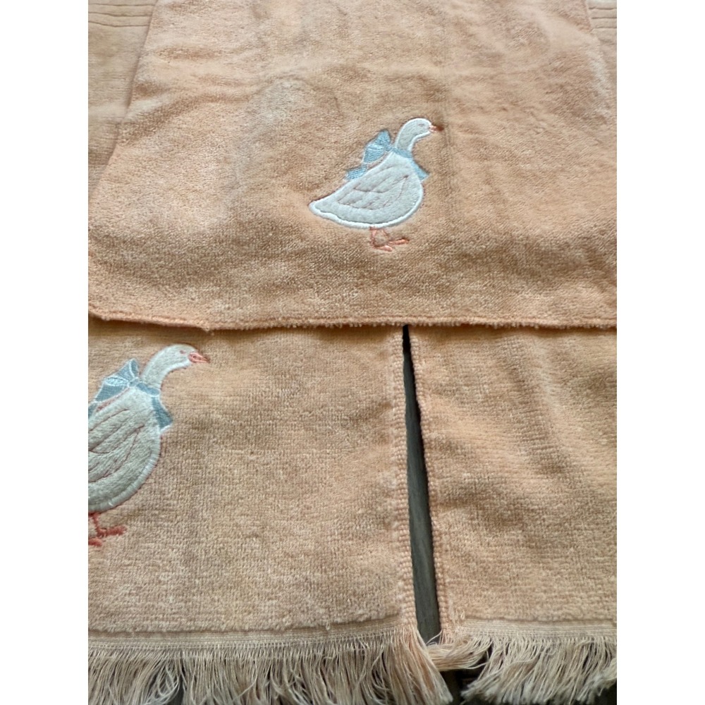 Vintage Saturday Knight Ltd Peach Goose Towel Set 3pc Fringed Towel Set